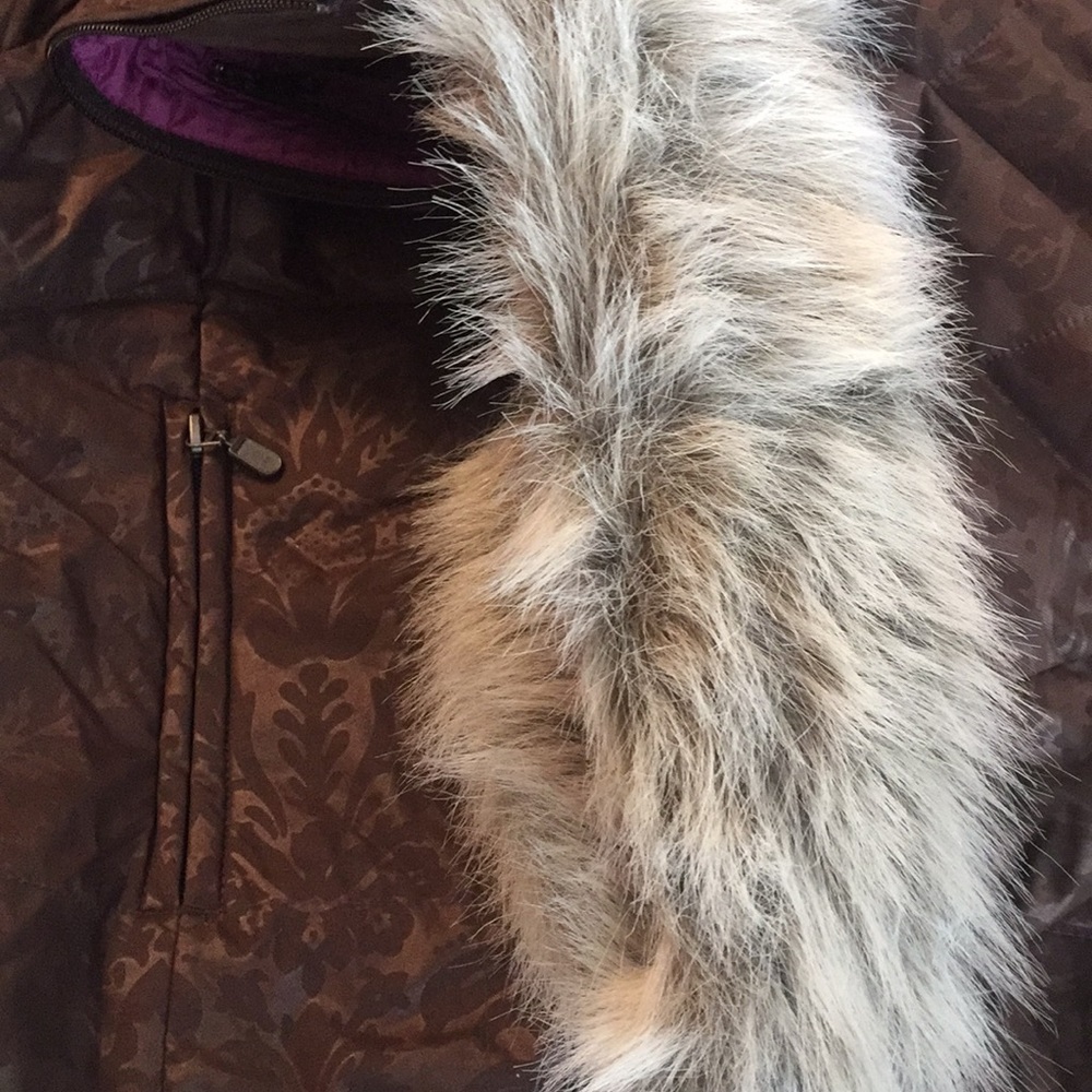 Snowboard jacket - Picture 6 of 8